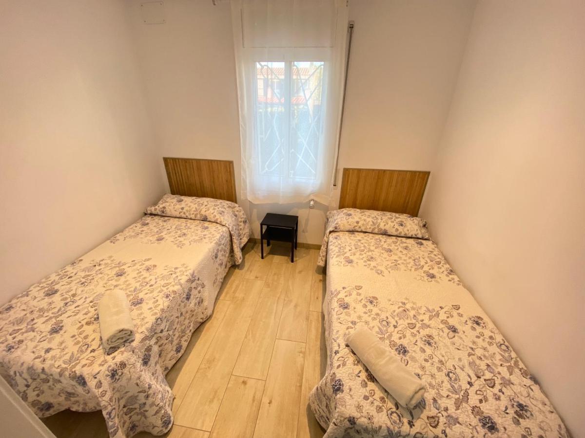 Apartamentos Rayon Du Soleil Сан-Фелиу-де-Гишольс Экстерьер фото